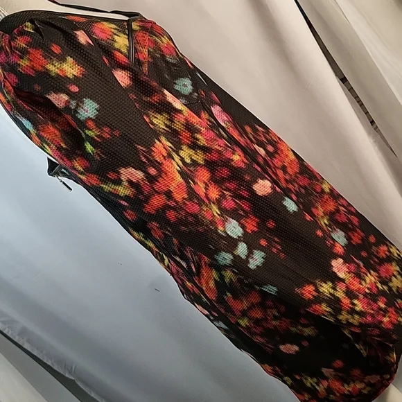 Guess Floral Mini Dress w/Leather Trim - Picture 5 of 10
